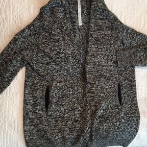 Lululemon sweater in great condition